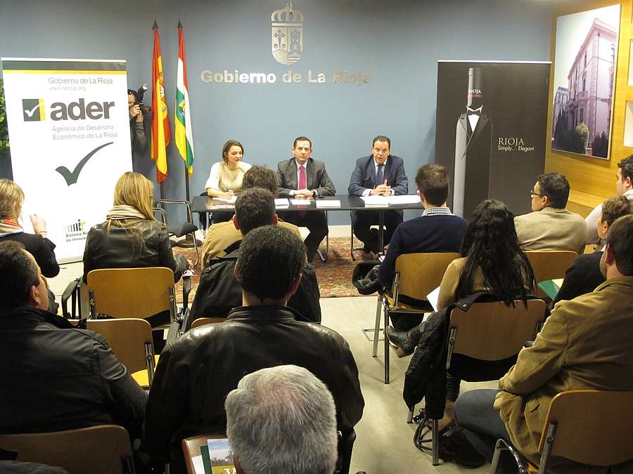 Reunión con las bodegas participantes el pasado mes de marzo