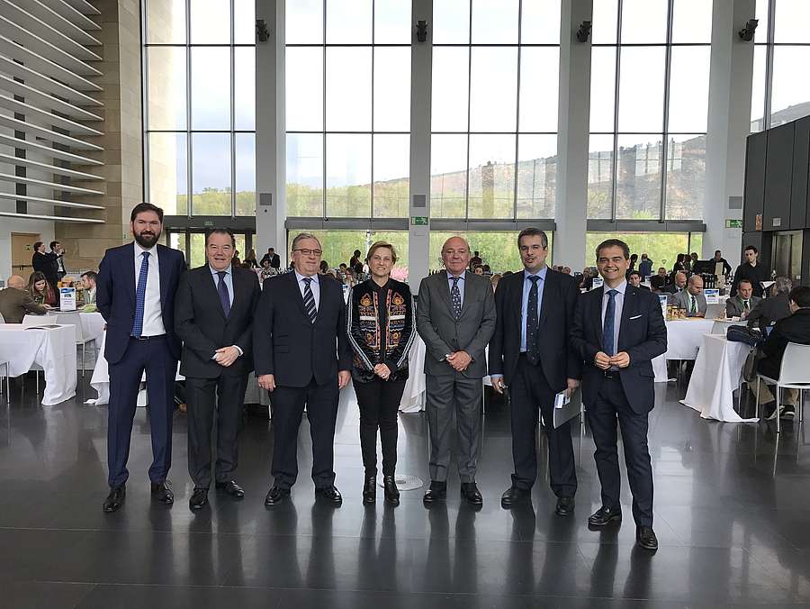 La consejera de Desarrollo Económico e Innovación, Leonor González Menorca, participa en la inauguración de la V Misión Inversa de Vino y Alimentación. 