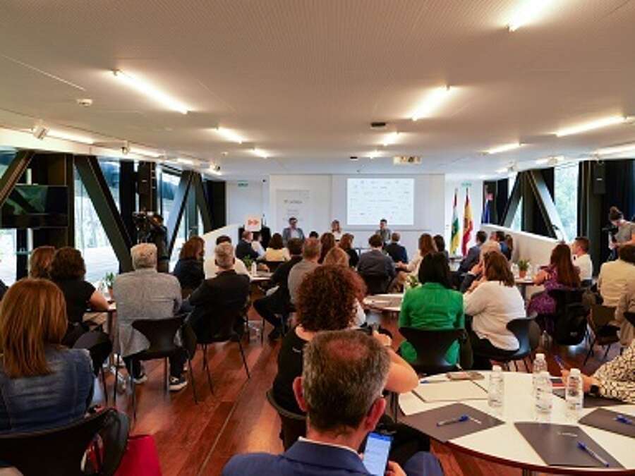 Acto de adhesión al Plan de Fomento del Emprendimiento de La Rioja 2024-2027