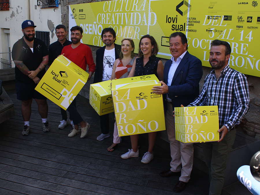 El gerente de la ADER, Javier Ureña, participa en la presentación de Lovisual y su Foro. 