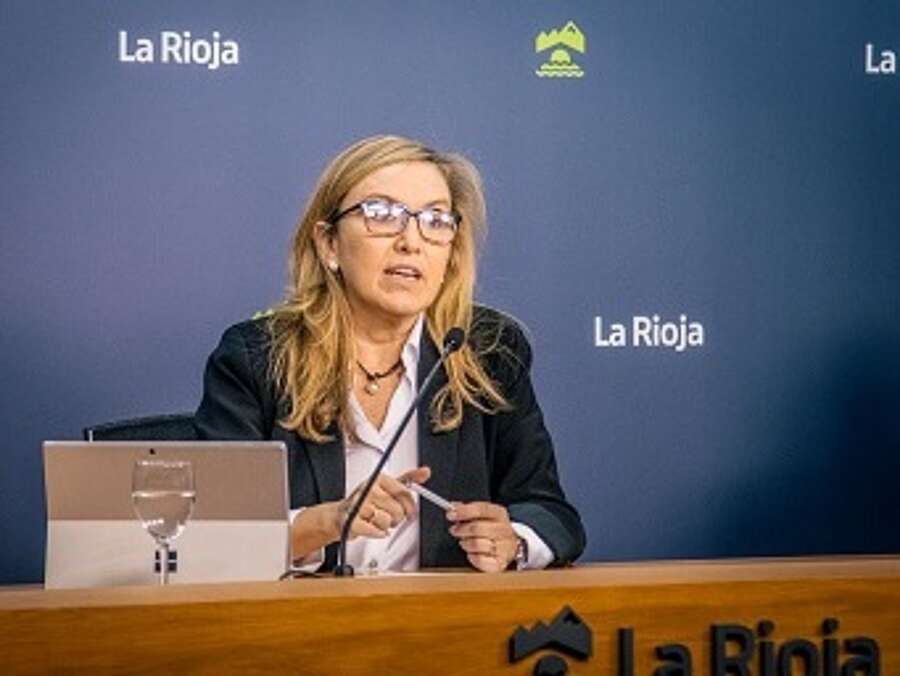 Belinda Leon informa de la tramitació como PIER el proyecto empresarial de Calzados FAL