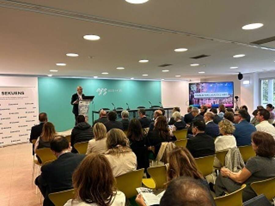 Asistentes al XXIV Foro ADR, celebrado en Gijón