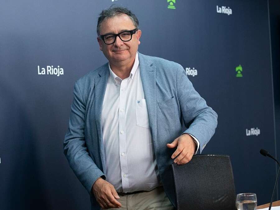 El gerente de la ADER, Luis Pérez Echeguren, presenta tercera edición de los reconocimientos nacionales Top 101