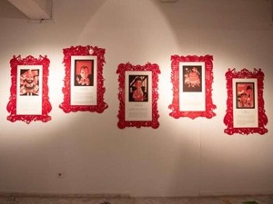 Imagen de una exposición de cuadros