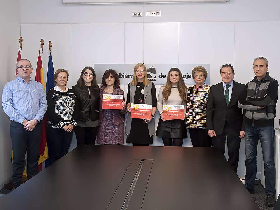 Entrega de los premios del VIII Concurso de Escaparates Navideños. 