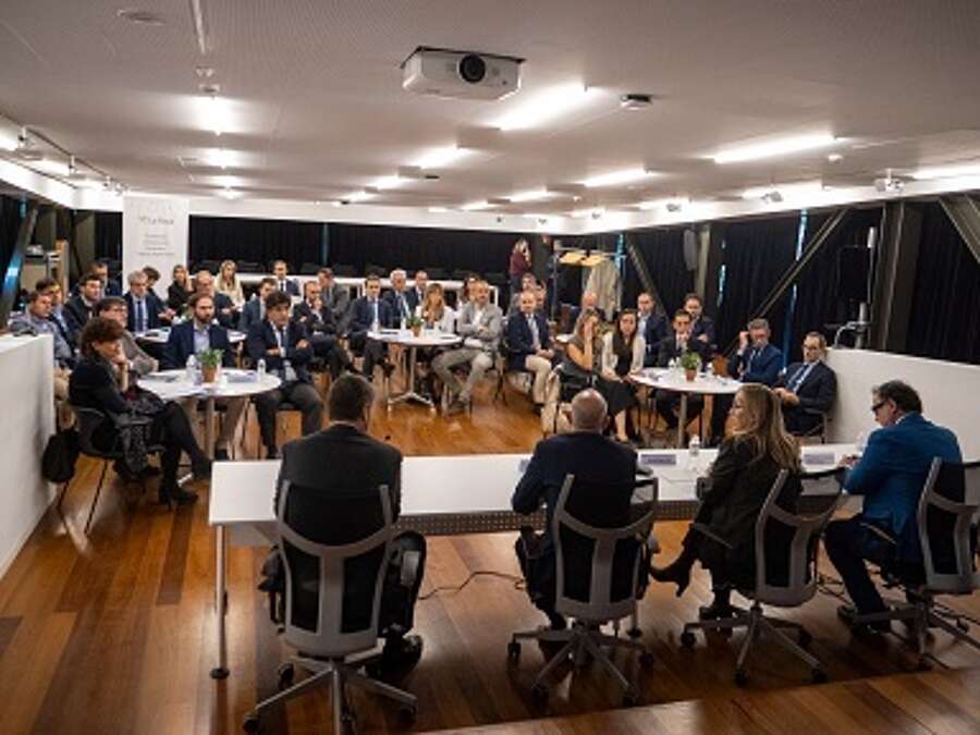 Asistentes al acto de presentación de la orden de ayudas financieras 