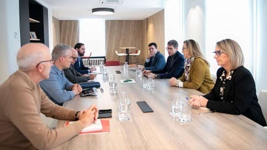 Asistentes a la reunión del Consejo Social de La Rioja