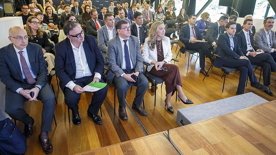 Asistentes a la Jornada de Sinergias Financieras