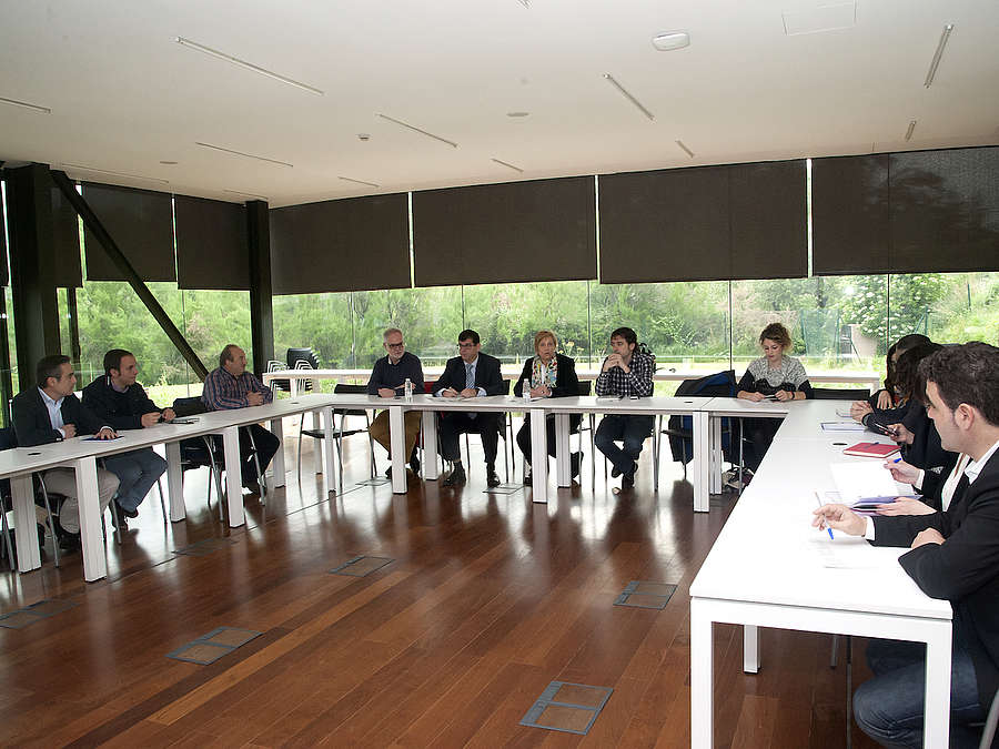 La consejera de Desarrollo Económico e Innovación, Leonor González Menorca, presenta la nueva convocatoria de la misión tecnológica empresarial de la ADER 'Chile más cerca'