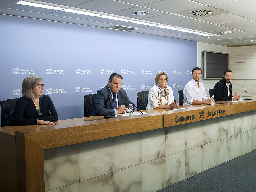 La consejera de Desarrollo Económico e Innovación, Leonor González Menorca, presenta los resultados de la participación riojana en el programa europeo de financiación de I D Horizon 2020 así como tres proyectos riojanos aprobados por dicho programa 