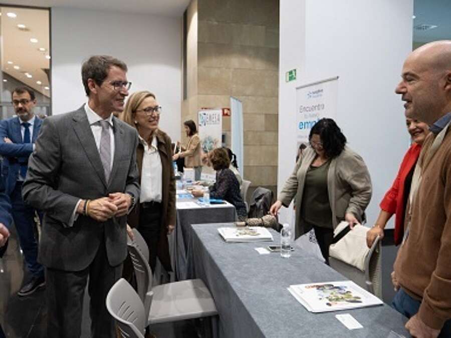 El presidente del Gobierno de La Rioja, Gonzalo Capellán en la inauguración de la II Feria del Empleo y Emprendimiento