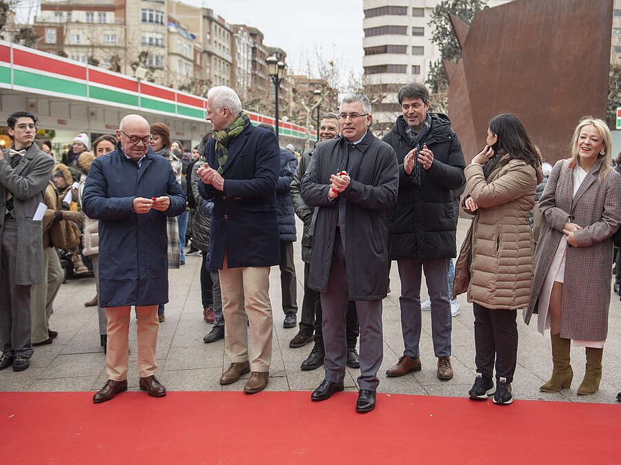 El consejero de Desarrollo Autonómico, el alcalde de Logroño y el presidente de la Cámara de Comercio de La Rioja, participan en la inauguración de Logrostock