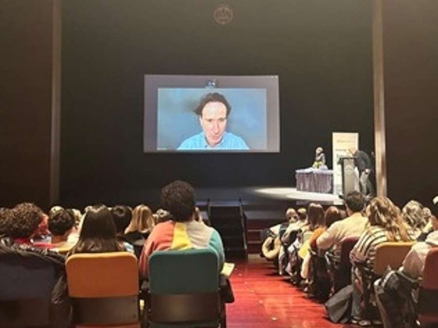 Intervención de Víctor Küppers en la primera jornada de Impulsa Arnedo