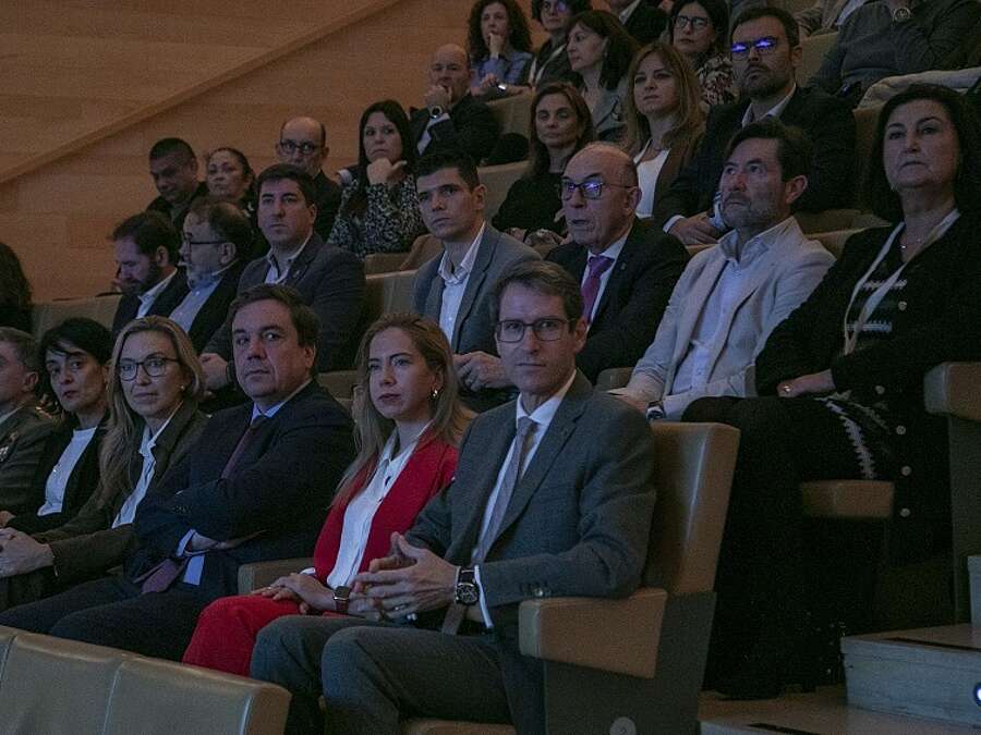 El presidente del Gobierno de La Rioja, Gonzalo Capellán en la inauguración de la II Feria del Empleo y Emprendimiento