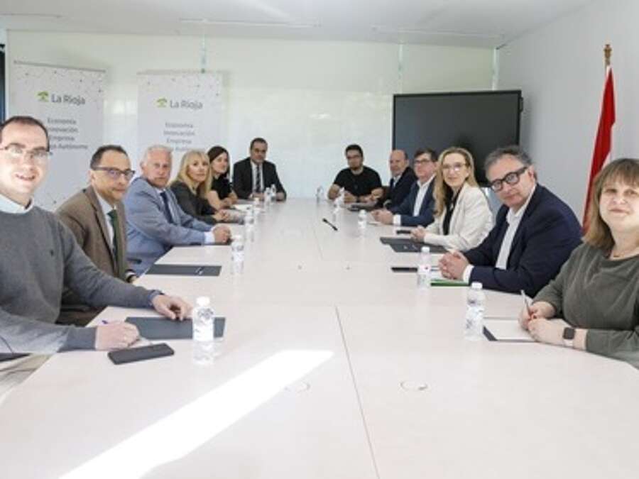 Asistentes a la reunión informativa de ayudas ADER