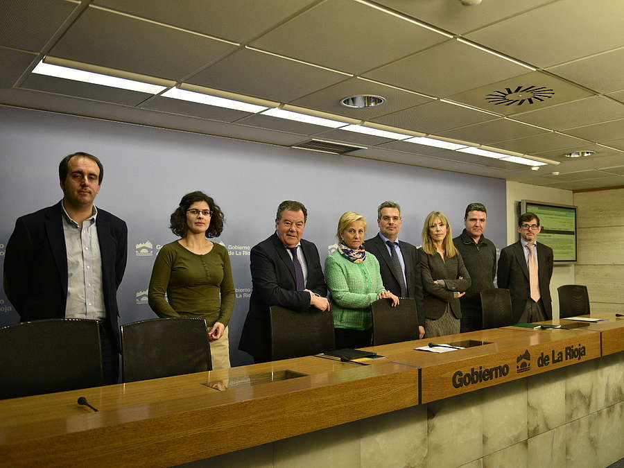 Representantes del Gobierno de la Rioja, Federación de Empresas de La Rioja y las empresas Norpoo Prototipos y Bosonit presentan la VII Edición del itinerario Europa más cerca 